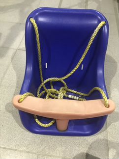 Детские качели уличные