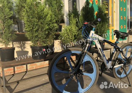 Велосипед на литых дисках