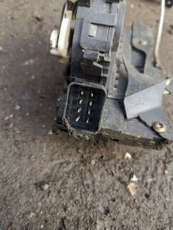 Форд фокус 1 Замок передний левый двери Разборка