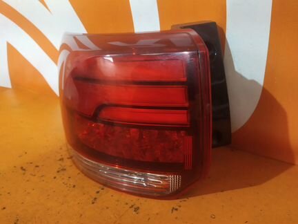 Фонарь внешний левый Mitsubishi Outlander 3