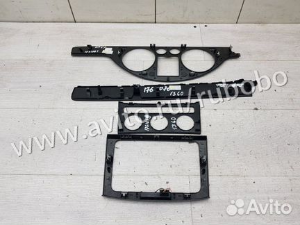 Комплект накладок Vw Passat B6 BXE 2006