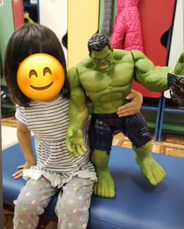 Халк в руках