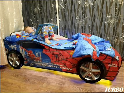 Кровать машинка