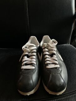 Женские кроссовки Nike cortez