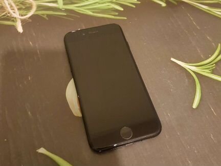 Телефон iPhone 7 32gb