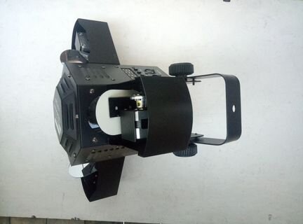 Светодиодный сканер Involight RX300HP