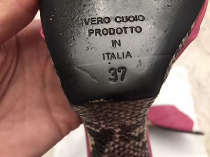 Босоножки GF ferre