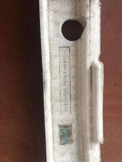 Амортизатор бампера передний Toyota Prius 20 2009