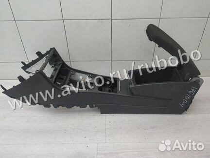Центральная консоль 3C1863241DD VW Passat (B6) 200