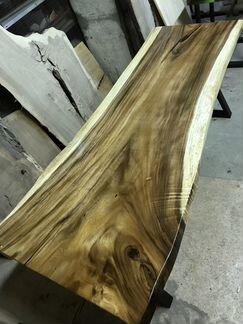 Эксклюзивный обеденный стол из массива суара