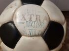 Футбольный мяч с афтографами погибших футболистов