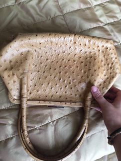 Сумка из страусиной кожи Neri Karra