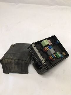 Блок предохранителей Шкода Октавия а5 Шкода Йети