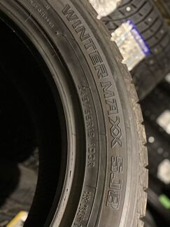 245 55 r19 Dunlop sj8 зимние не шипованные