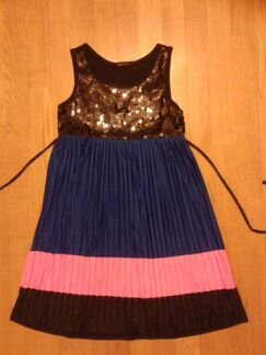 Платье праздничное нарядное