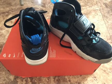 Кроссовки ботинки Nike