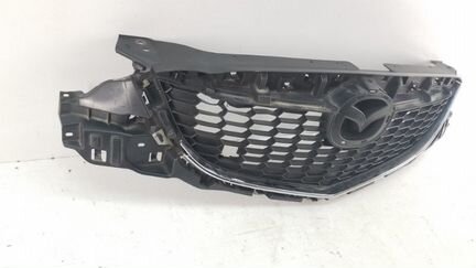 Решетка радиатора передняя верхняя Mazda Cx-5 1