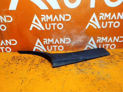 Молдинг двери задний правый Hyundai Santa Fe 3 DM