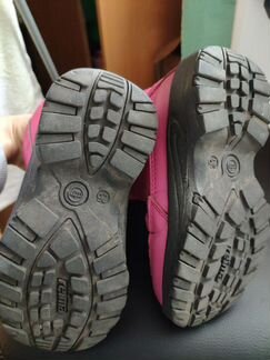 Зимние ботинки для девочки reima