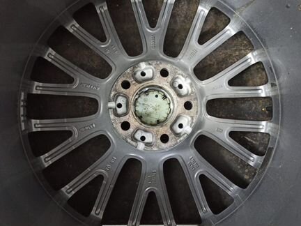 9J R20 IS44 оригинал BMW ronal silver