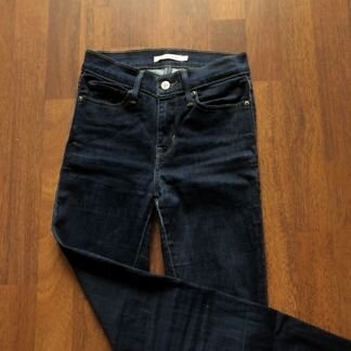 Джинсы Levi’s