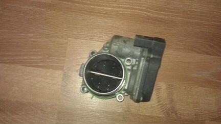 Дроссельная заслонка Audi WV Skoda 2.0