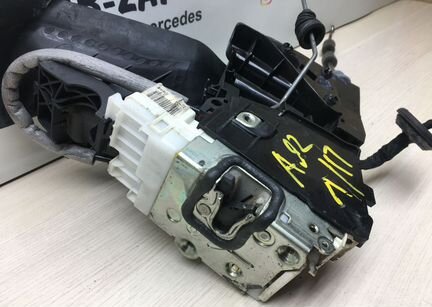 Замок двери передний левый Mercedes W164