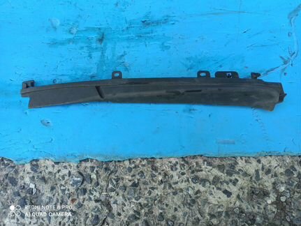 Накладка переднего левого крыла Toyota Camry 40,45