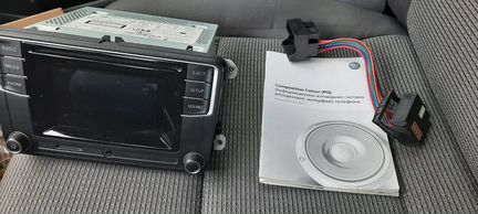 Штатная магнитола VW Composition Colour (L56VW2)