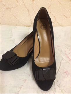 Замшевые туфли