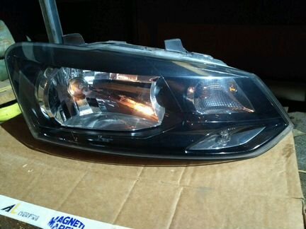 Фара правая Polo sedan Оригинал