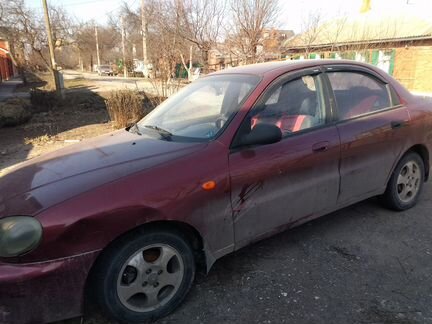 Daewoo Lanos 1.5 AT, 1998, битый, 233 981 км