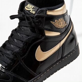 Air Jordan 1 High Retro Black & Gold