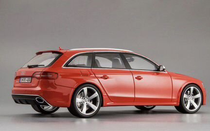 Gt spirit Audi RS4 1 18