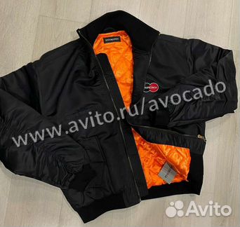 Бомбер Balenciaga