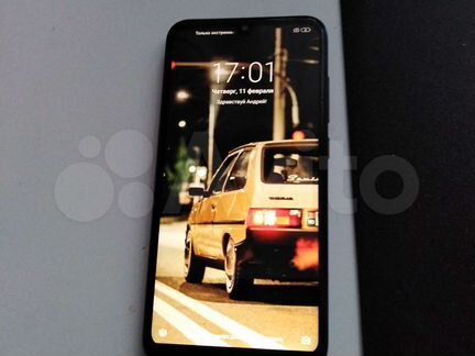 Телефон Смартфон Xiaomi Mi Play 4/64GB