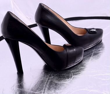 Чёрные туфли Fabiani