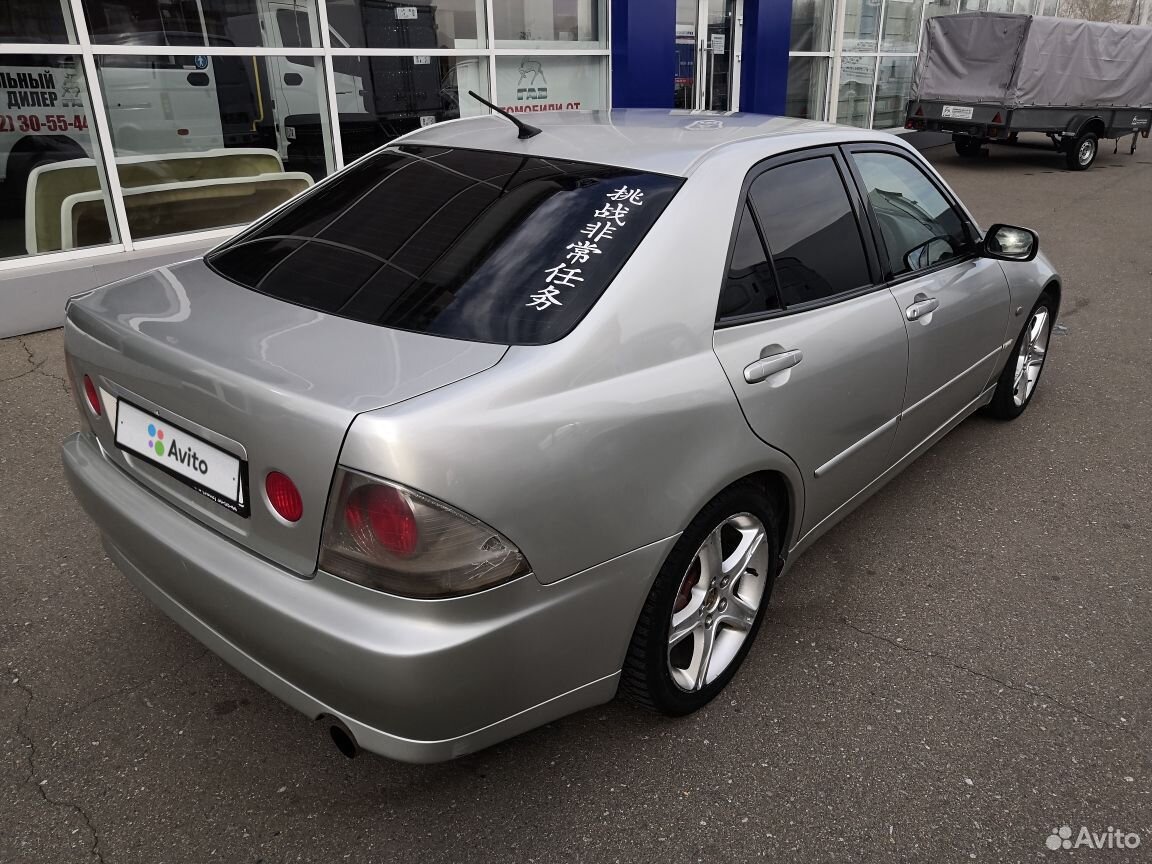 Toyota Altezza, 2000