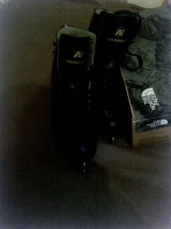 Коньки кожаные 39