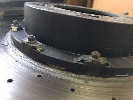 Тормоза brembo на land cruiser 200 lx570 комплект