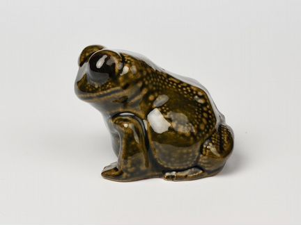 Жаба статуэтка Румыния