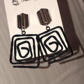 Серьги бижутерия новые