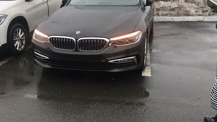 Фара в запчасти на разборка Г30 G30 520i дж 30 джи