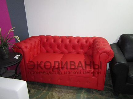 Диван Честер красный