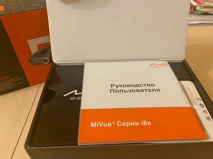 Видеорегистратор MiVue i88