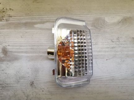 Повторитель поворота левый Fiat Ducato 250