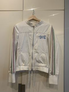 Ветровка only