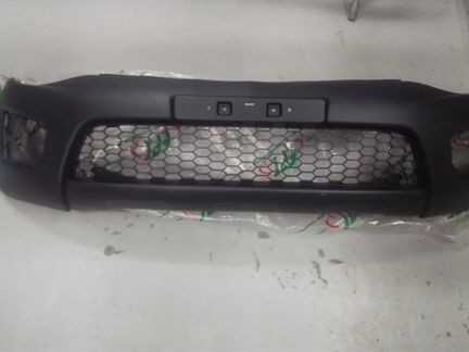 Бампер передний mitsubishi L200 2011