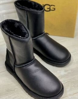 Новые черные кожаные UGG classic short
