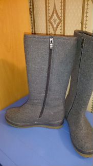 Продам новые сапоги